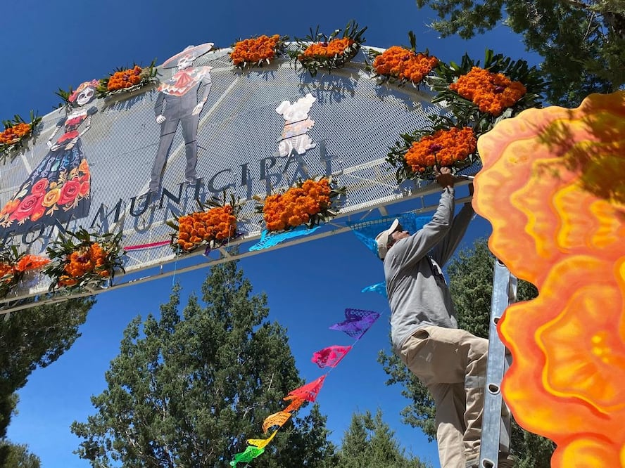 Panteón Municipal de Pachuca prevé recibir 20 mil visitantes por Día de Muertos | Foto: Luis Soriano