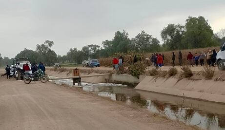 Localizan cuerpo sin vida en canal de riego de San Salvador