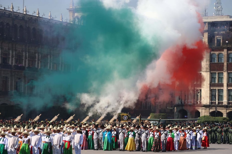 Desfile militar en conmemoración del Aniversario 115 de la Revolución Mexicana. Encabeza el evento la presidenta de México, Claudia Sheinbaum. Jueves 20 de noviembre de 2025. Foto: Agencia EL UNIVERSAL/Berenice Fregoso/RDB.