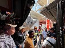 Corto circuito provoca alarma en mercado de Huejutla