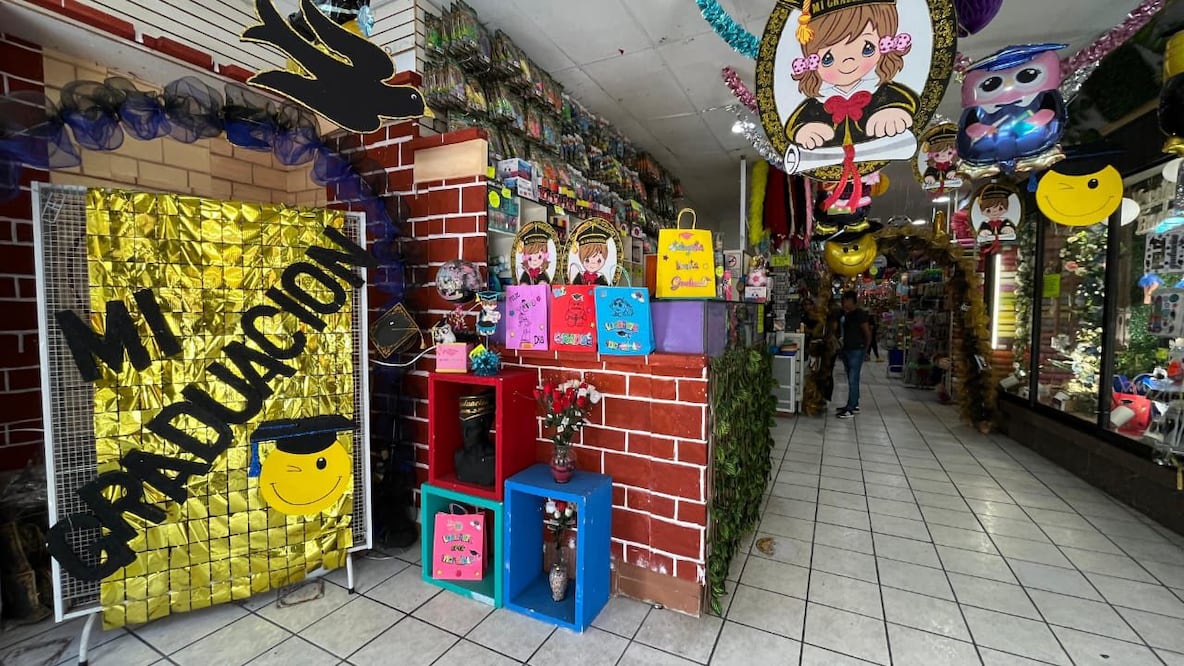 Pachuqueños gastan hasta 13 mil pesos por graduaciones | Foto: Ricardo Calleja