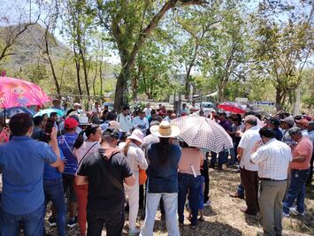 Suspenden reunión entre ejidatarios y autoridades del IMSS Bienestar en Chililico