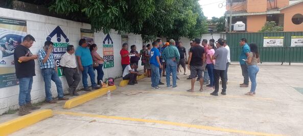 Representes de organizaciones se unieron por cobro excesivo de un recibo de CFE