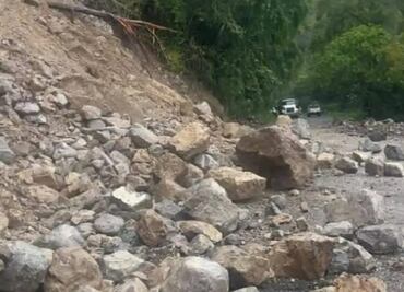 Cierran nuevamente la carretera Chapulhuacán–Pisaflores por constantes derrumbes