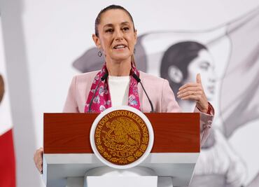 Sheinbaum pide que acusaciones contra líder del SME se presenten ante la FGR