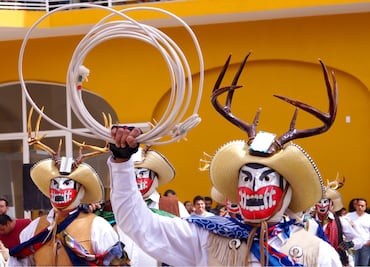 Los Cornudos de Calnali: tradición, misticismo y folclor en el carnaval hidalguense