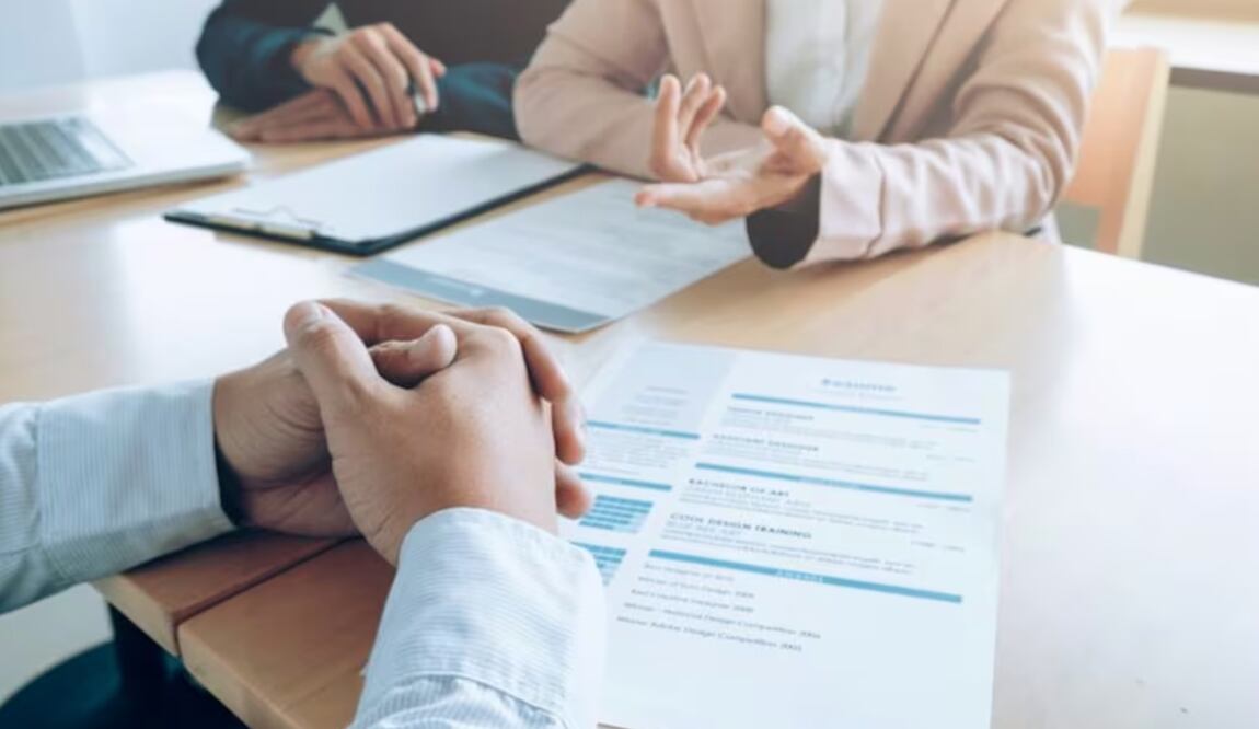 Según la OCC, el bienestar integral se ha convertido en un factor determinante para la fidelización y atracción de talento. Fuente: Freepik