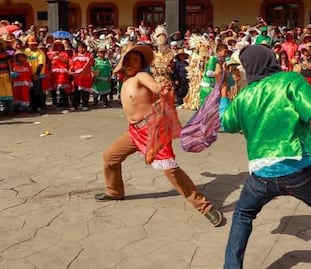 Tradición y color en el carnaval de Alfajayucan