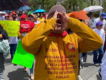 Trabajadores del SUTSMP marchan en defensa de su líder