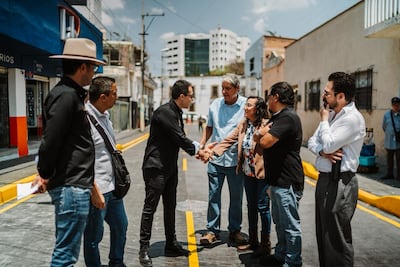 Jorge Reyes impulsa la recuperación de calle Arizpe
