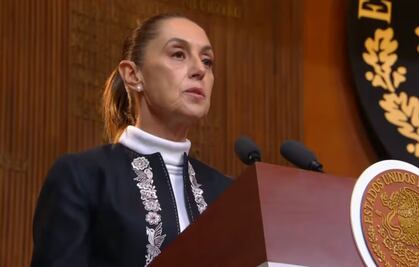 Acompaña Julio Menchaca a Claudia Sheinbaum en la ceremonia del 109 aniversario de la Constitución  