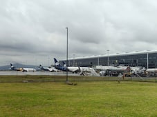 AIFA recuperará 11 destinos a EU tras cese de restricciones a aerolíneas mexicanas; Sheinbaum celebra "buena noticia" 