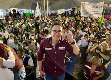 Frente a Casa Rule, arranca campaña el morenista Jorge Reyes en Pachuca