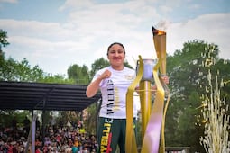 Mayelli Rosquero llama a jóvenes a no rendirse en Ixmiquilpan