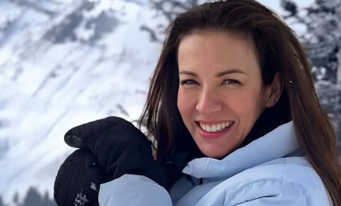 "Cada vez que regreso a la televisión se hace un escándalo enorme", dice Ingrid Coronado, quien se renovó con unas vacaciones familiares entre la nieve.