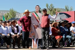 Julio Menchaca refrenda respaldo a Sheinbaum y destaca su liderazgo ante desafíos nacionales