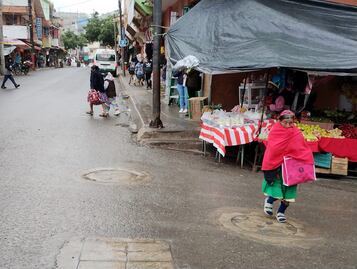 Bajas temperaturas en Huejutla activan refugios temporales