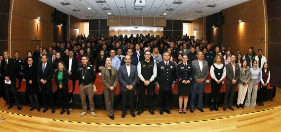 Capacitan a municipios en materia de procuración de justicia