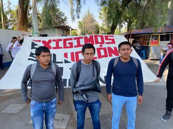 Acusan atraso en la construcción de internado de El Mexe