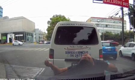 Limpiaparabrisas finge ser atropellado para recibir dinero