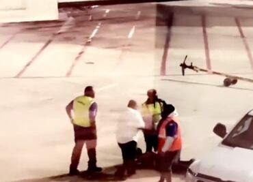 Pasajero desata pánico en avión que estaba por despegar