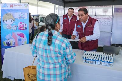 Julio Menchaca refrenda su compromiso con San Agustín Tlaxiaca 