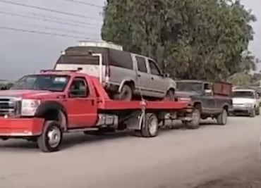Aseguran siete vehículos con combustible robado en Ajacuba