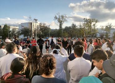 Marchan estudiantes de Tulancingo; no los dejaron votar