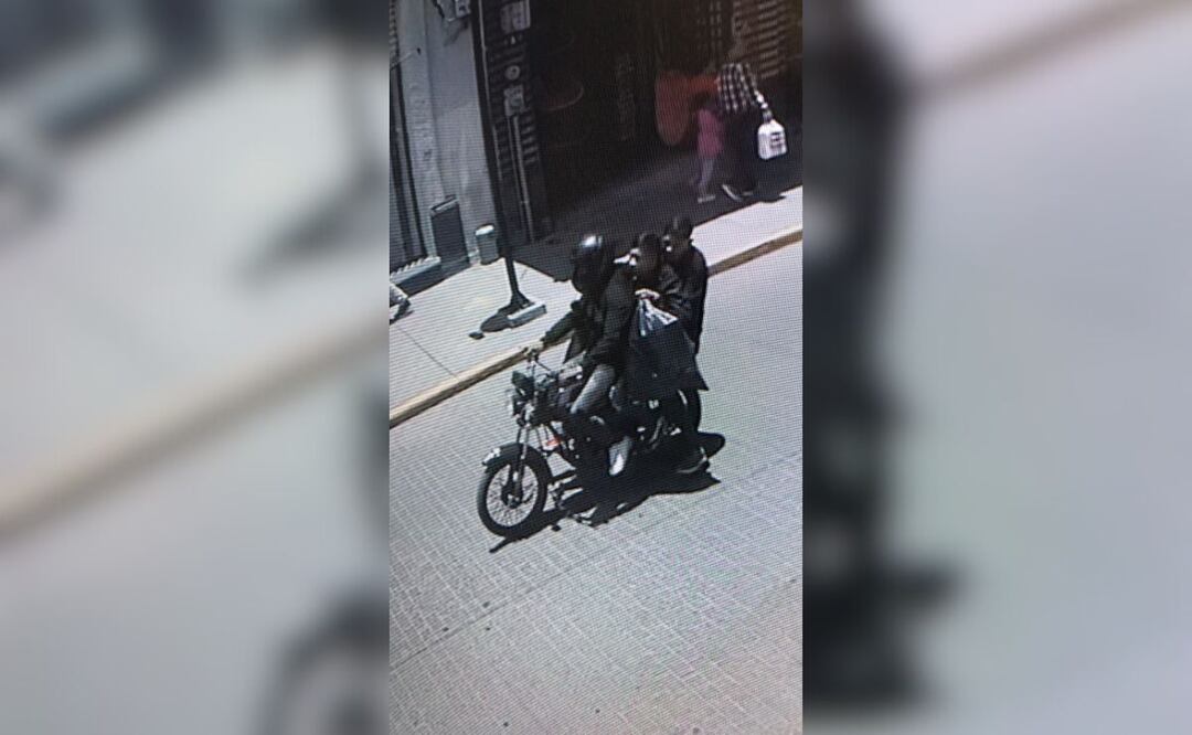 Violento asalto en pleno centro de Pachuca | Captura de video