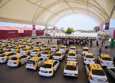 Pachuca abre diálogo con taxistas para mejorar seguridad y movilidad