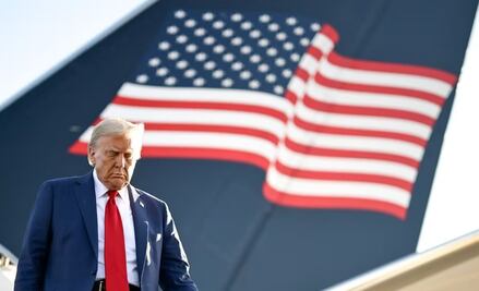 Trump amenaza con imponer 25% de aranceles a México si no frena el paso de “criminales y drogas”; se queja por “invasión” de migrantes 