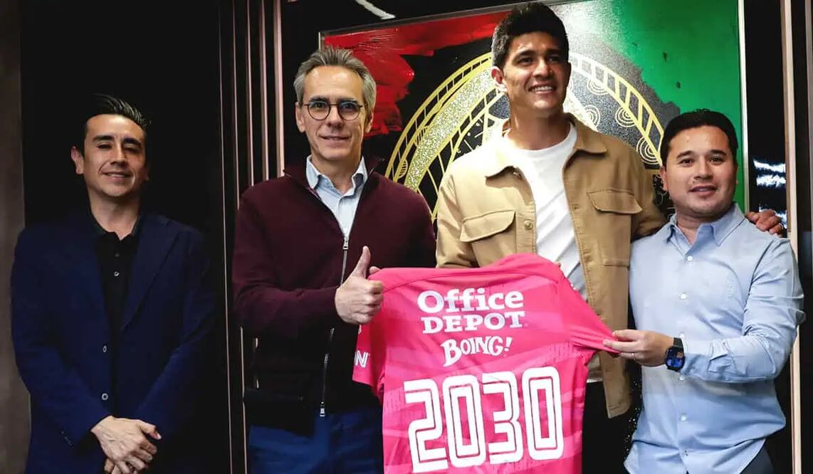 Carlos Moreno renovó con el cuadro tuzo hasta 2030 I Foto: @tuzos.com.mx