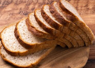 Dan a conocer lista de pan de linaza, centeno y salvado que no lo son