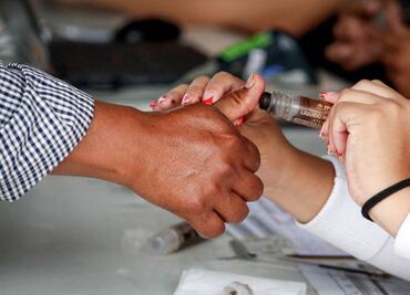 Firmaran autoridades y partidos políticos pacto civilidad para garantizar elección municipal en Cuautepec