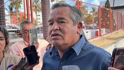 Gobernador Julio Menchaca, estable tras desvanecimiento por agotamiento y calor en Actopan