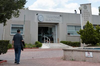 TEEH adjudica contratos por 929 mil pesos para remodelar oficinas