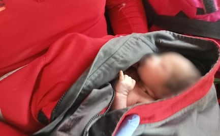 Encuentran a bebé recién nacido abandonado en un camino de terracería en Nueva Tlaxiaca