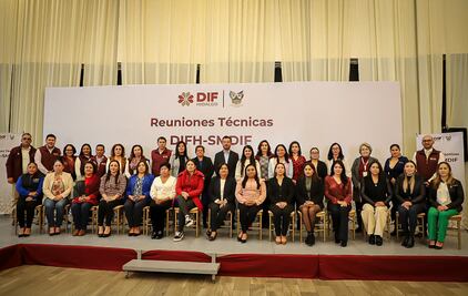 Capacitan a funcionarios de DIF de ayuntamientos en vísperas de la descentralización