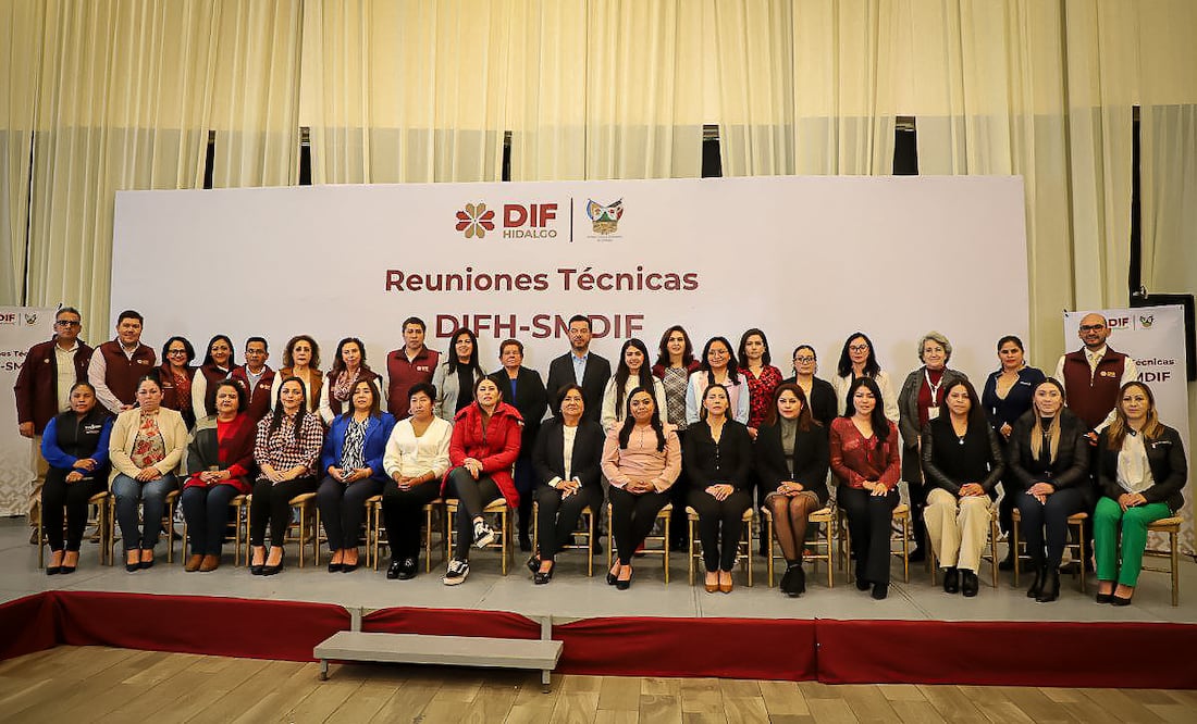 Se reunieron las 84 presidentas de los sistemas DIF municipales y especialistas de más de 42 disciplinas para brindar una mejor atención a los más necesitados.