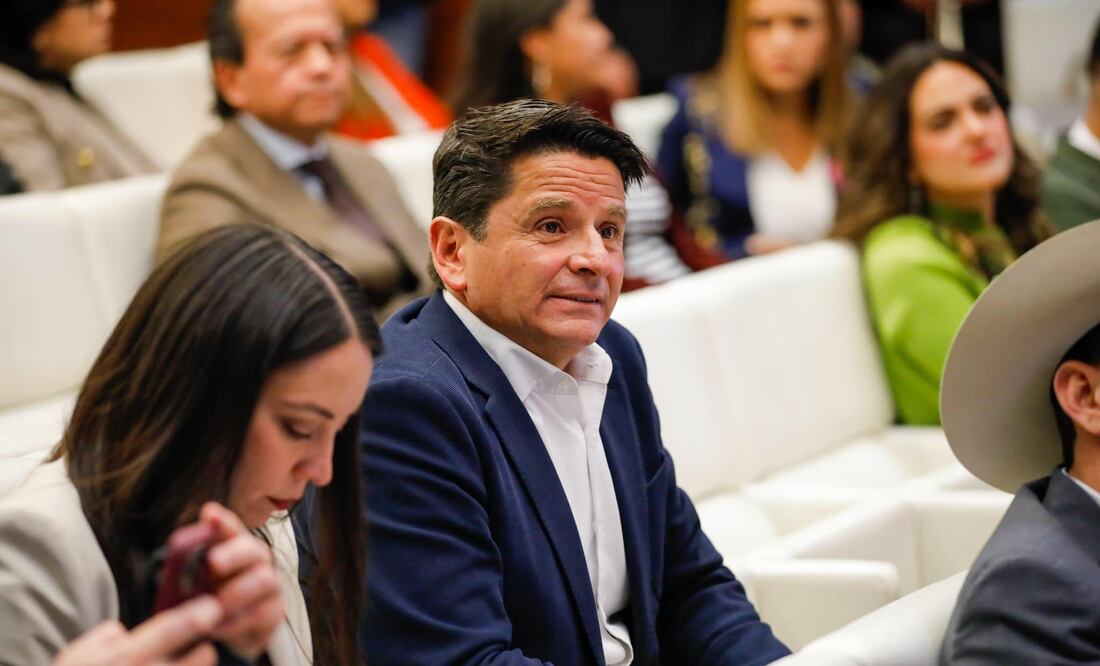 Facebook: Cuauhtémoc Ochoa Fernández