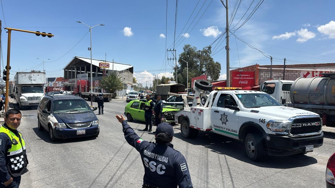 Patrulla de Tizayuca provoca accidente; hay dos personas lesionadas | Foto: Javier Quezada
