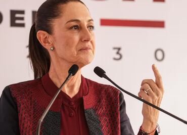 Con ausencia de Zoé Robledo, Sheinbaum anuncia que seguirá al frente del IMSS