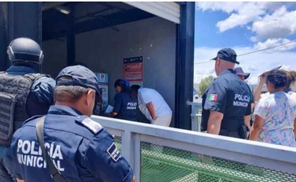 Rescatan a niño de cinco años en Pachuca | Foto: Especial