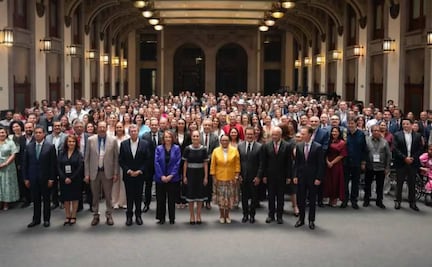 Sheinbaum agradece a legisladores de Morena, PT y Verde "apoyo y unidad"; ¡Que viva la soberanía nacional!, dice 