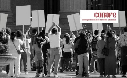 Docentes de CONAFE se manifiestan en Huejutla por mejoras salariales