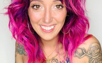 Maquilladora demuestra el cambio físico de consumir colágeno