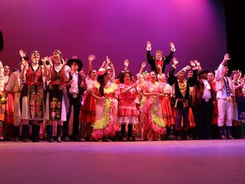 Cultura, música y tradición del folklor internacional en Pachuca