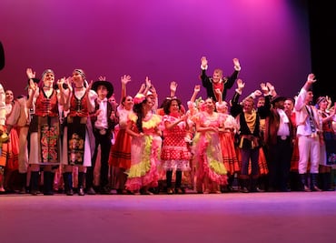 Cultura, música y tradición del folklor internacional en Pachuca