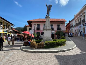Por ajuste de tarifa, CFE cortó alumbrado público en Real del Monte: Tello