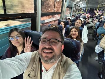 Hidalguenses acuden al Zócalo para la Asamblea Informativa de Claudia Sheinbaum